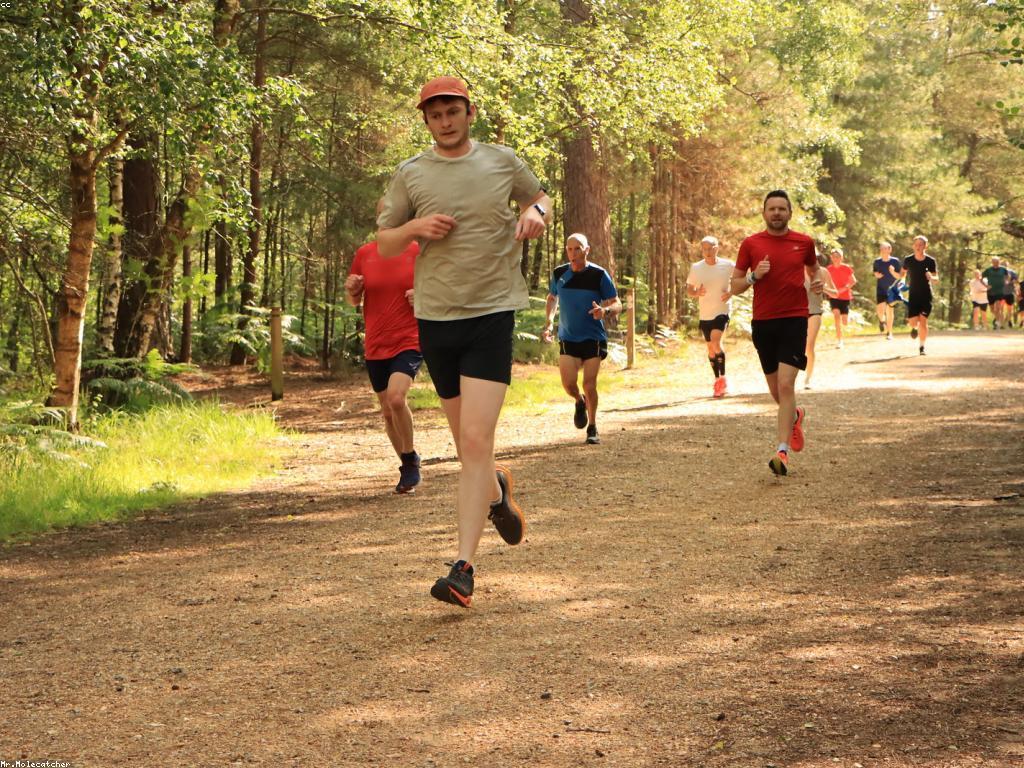 គំនិតលេងសម្រាប់គ្រួសារដែលអាចធ្វើបានគ្រប់ទីកន្លែង